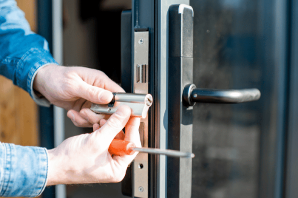 Replacing lock to an exterior door during an emergency locksmith service by BS Locksmith